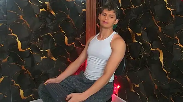 davilap toyboy online show from January 2026 11:14:02 AM