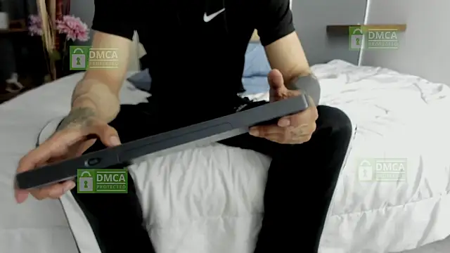 Ink Hung online show from December 2025 09:33:01 PM