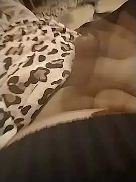 BHugo85269 online show from February 2026 03:00:02 PM