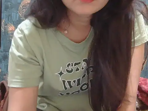 Parul Gulati online show from April 2026 06:27:01 PM