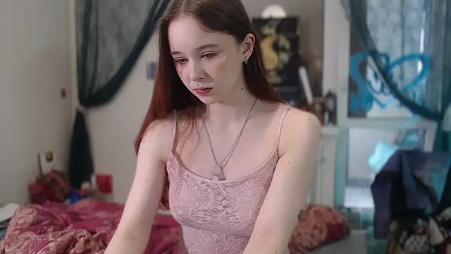 Snapshot of MaryJane_x_Peter chatting on May 2026 11:28:01 AM MaryJane x Peter online show from May 2026 11:28:01 AM