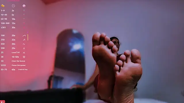 ScarlettRedsins online show from February 2026 08:27:01 PM