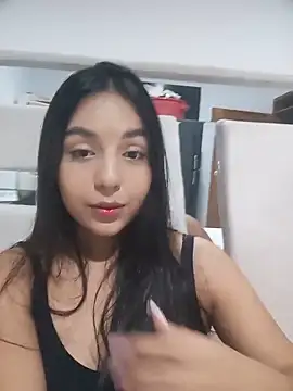 Snapshot of Babyabril18_ chatting on May 2026 01:57:16 AM Babyabril18 online show from May 2026 01:57:16 AM