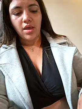 Ivy enjoy online show from February 2026 09:59:02 PM