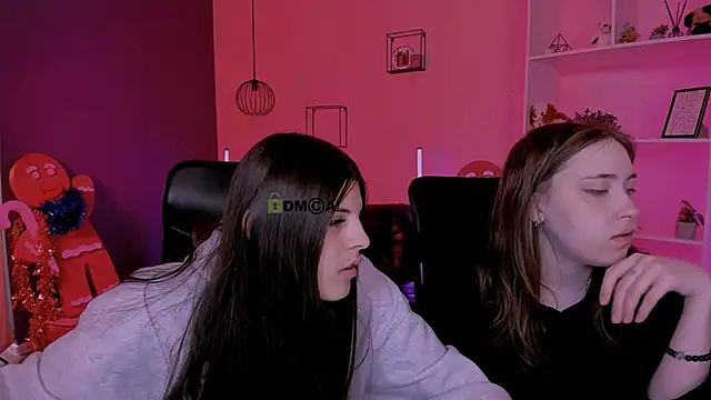 lizzie boom  online show from January 2026 08:14:02 PM