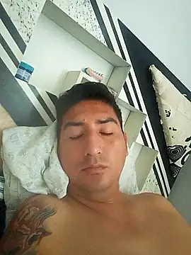 Yrresistible666 online show from January 2026 12:20:01 PM