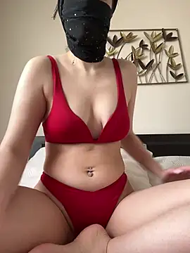 lilith0202 online show from April 2026 01:42:02 PM