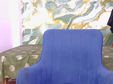 bold-smirthii online show from December 2025 04:30:02 AM