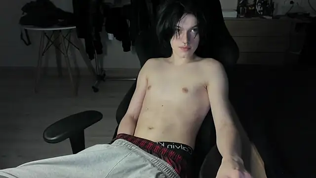 Snapshot of JohnGaliano chatting on June 2026 08:55:02 PM JohnGaliano online show from June 2026 08:55:02 PM