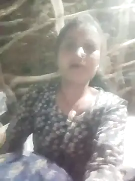 Cuty priti online show from April 2026 05:23:01 PM