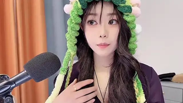 smalldaisy online show from February 2026 06:40:02 AM