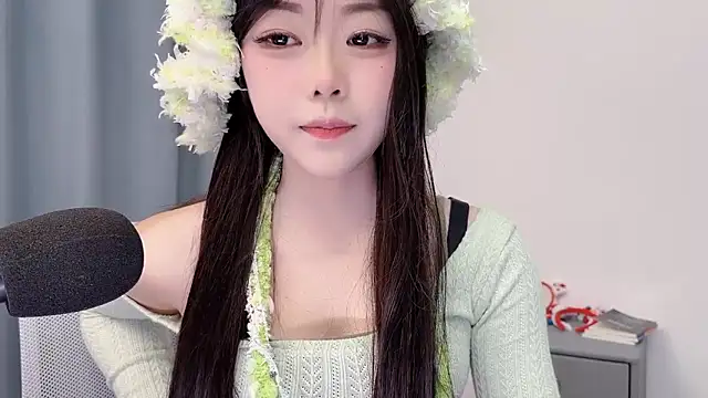 smalldaisy online show from March 2026 02:26:01 AM