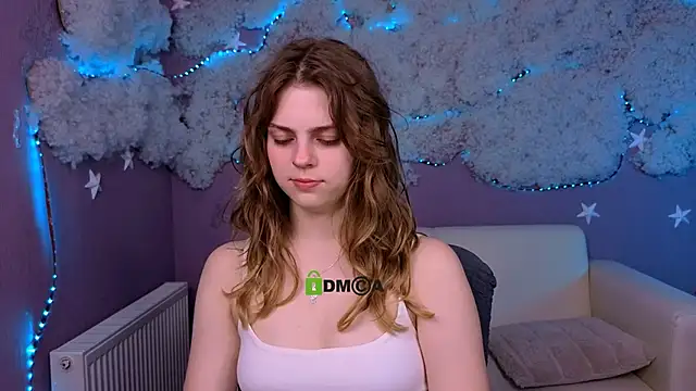 naya may online show from April 2026 07:09:02 PM