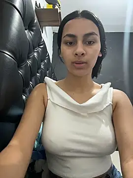 ManuelaEvans  online show from February 2026 08:07:02 PM