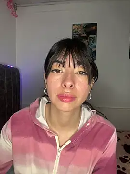 junorise23 online show from February 2026 04:49:02 AM