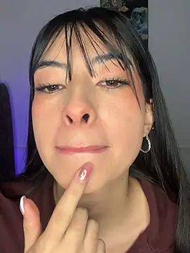 junorise23 online show from April 2026 06:05:02 AM