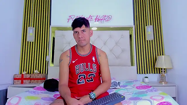 Sweet kevin1 online show from January 2026 06:16:01 AM