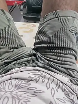 hydhunk26 online show from April 2026 05:04:02 AM