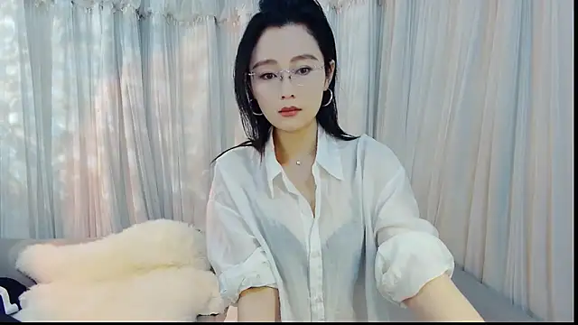 HCOCO online show from March 2026 02:38:01 PM