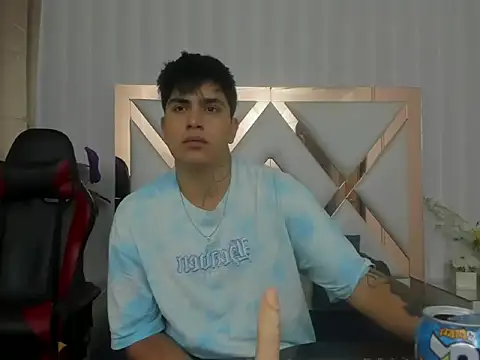 ThomasThund online show from January 2026 01:02:01 PM