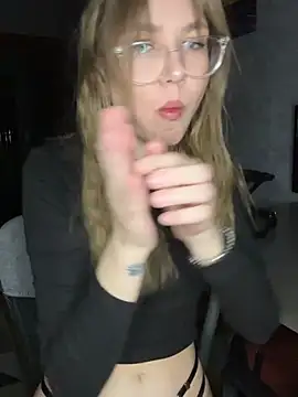 Lilpiks online show from January 2026 12:09:02 PM