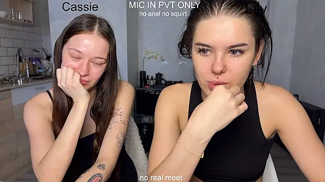 girls secrets online show from February 2026 10:19:02 AM