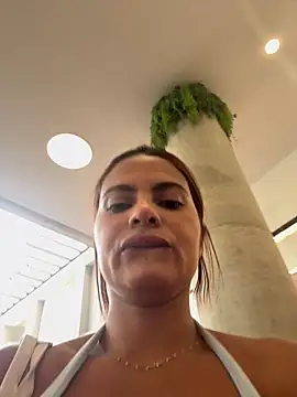 Irina Velvett online show from May 2026 04:49:02 PM
