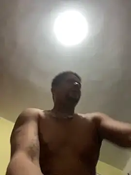 Dominicanobb online show from March 2026 05:47:02 AM