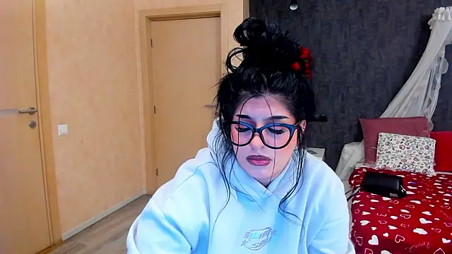 NayaNoirX online show from March 2026 07:21:02 PM