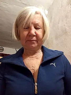 KlaudiaDarling online show from February 2026 12:49:01 AM