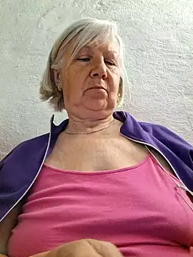 KlaudiaDarling online show from June 2026 02:08:02 PM