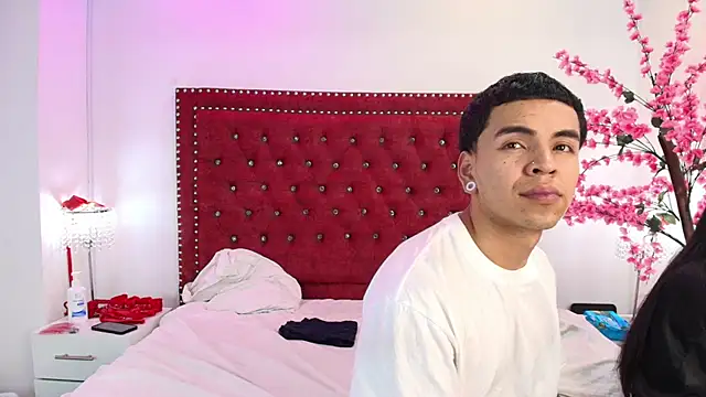 Jaden and sofia online show from May 2026 04:14:02 PM