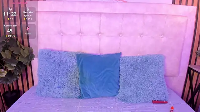 Snapshot of Silver_Breeze chatting on February 2026 03:10:01 AM Silver Breeze online show from February 2026 03:10:01 AM