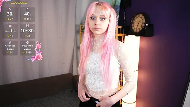 EliseTang online show from January 2026 03:22:01 AM