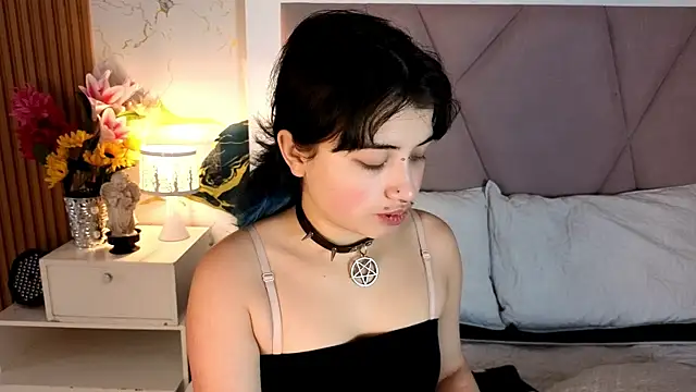 Sienna Desiree online show from July 2026 12:51:01 PM
