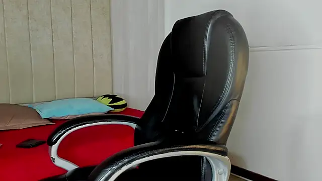 Liam Mush online show from February 2026 08:16:01 PM