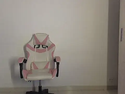 Daphne Grayy online show from February 2026 12:26:01 PM