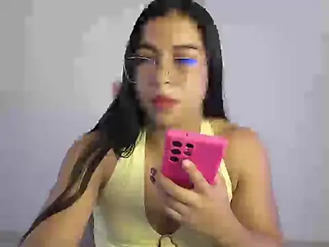 Daphne Grayy online show from March 2026 06:48:01 PM