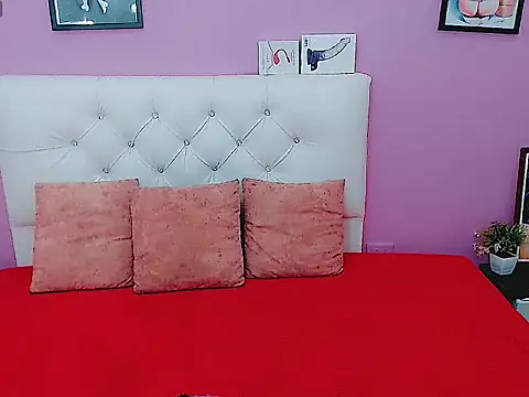 shantal gil online show from February 2026 04:12:02 AM