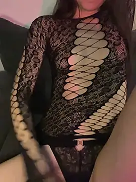 Annaluvv online show from April 2026 11:40:02 PM