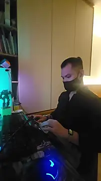 OnlyHand9x online show from February 2026 05:52:01 PM