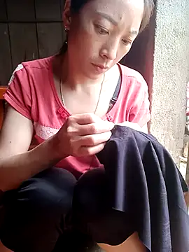 muamua99 online show from April 2026 02:44:01 AM