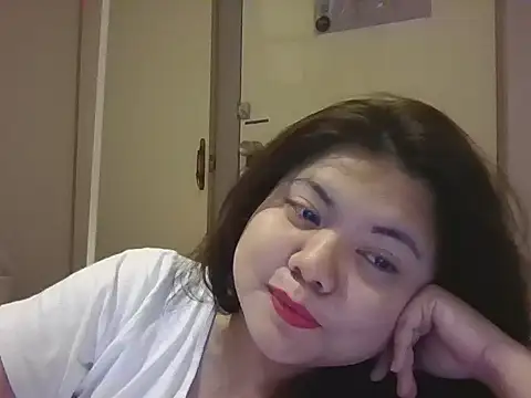 Allie 143 online show from July 2026 11:50:02 AM