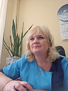 AliceStar333 online show from February 2026 12:10:02 PM