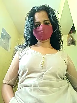 Snapshot of Namrta_cute chatting on February 2026 04:35:02 AM Namrta cute online show from February 2026 04:35:02 AM
