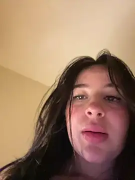 evelynrosess1 online show from April 2026 01:42:02 AM