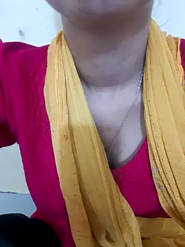 Kanchan7909 online show from April 2026 04:40:01 PM