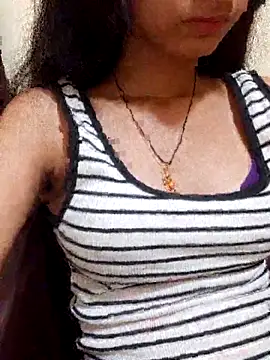 Kanchan7909 online show from April 2026 04:38:02 AM