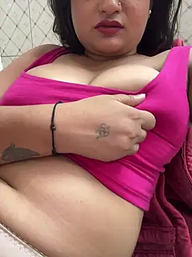 Curvy Anaya online show from April 2026 05:43:01 AM