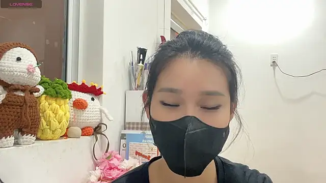 Tieu-May online show from March 2026 01:27:02 AM